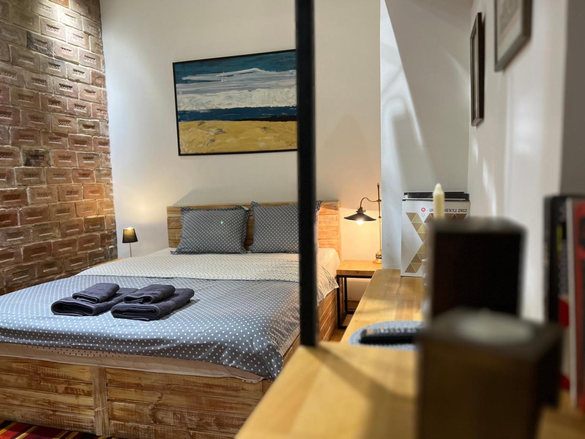 Loft-Style Apt On Virmenska Str Lviv Kültér fotó