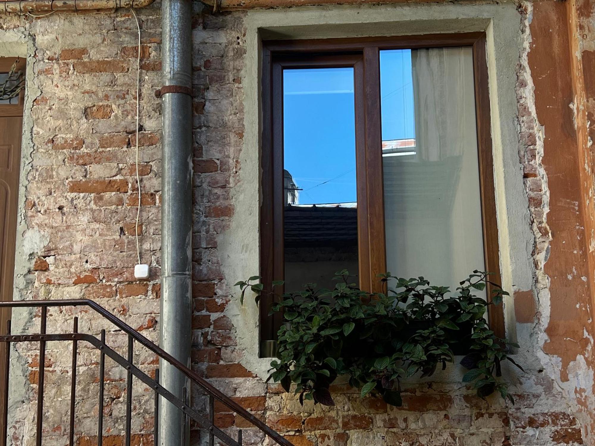 Loft-Style Apt On Virmenska Str Lviv Kültér fotó