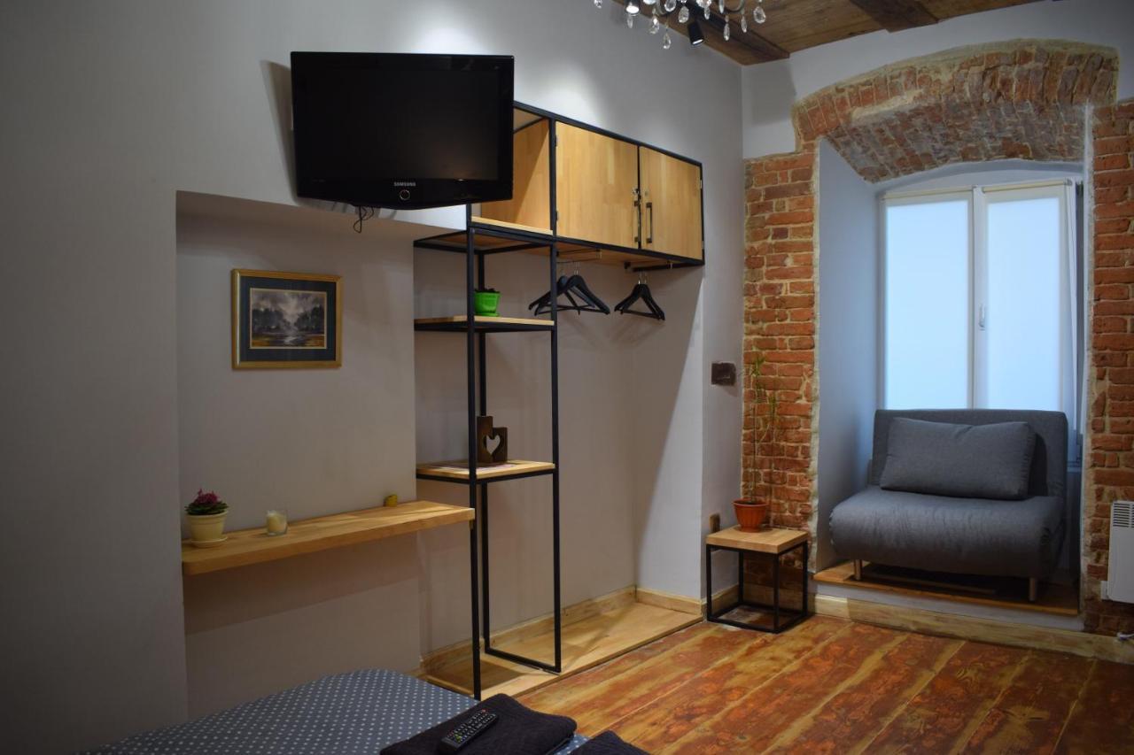 Loft-Style Apt On Virmenska Str Lviv Kültér fotó