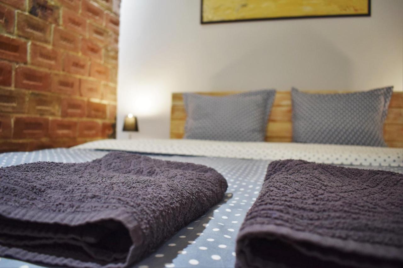 Loft-Style Apt On Virmenska Str Lviv Kültér fotó